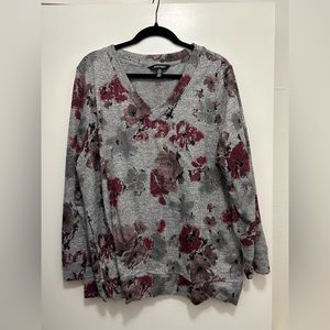 Ellen tracy grey floral thin sweater with pockets xxl